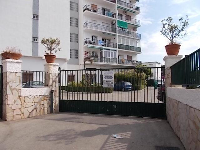 Apartment Silica Near Bonzana Square *