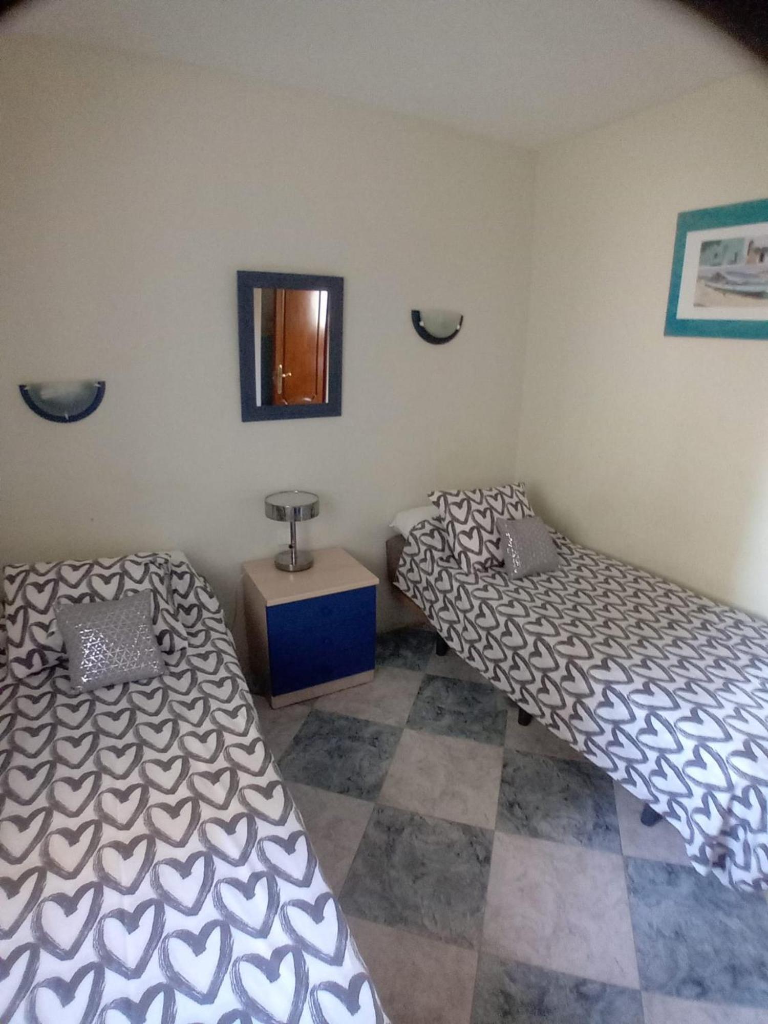 Apartment Silica Near Bonzana Square *